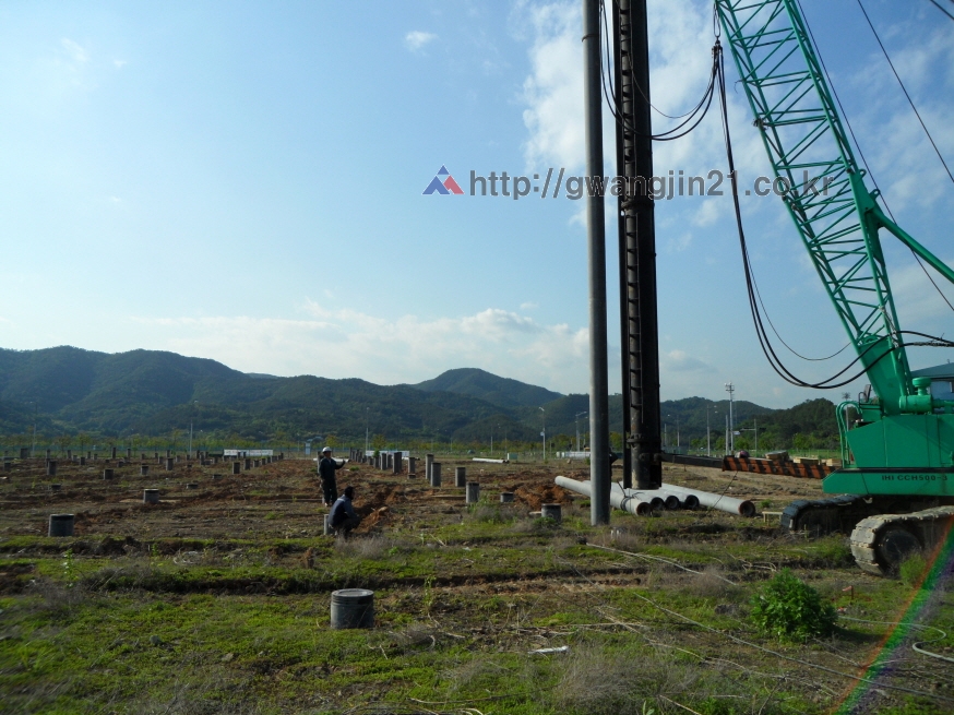동광양 PHC 유압직타 공사 > 시공현장사진 | (주)광진건설